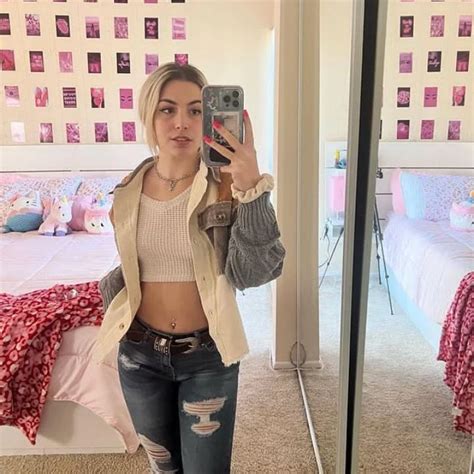 chanel camryn tw|Chanel Camryn (@thech.anelcamryn) • Instagram photos and .